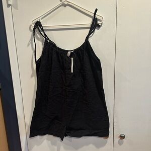 Black Women's jumper shorts, size 0